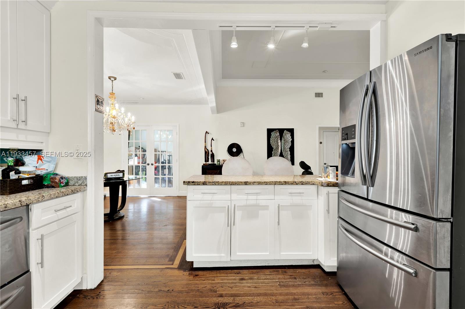 3415 Royal Palm Ave Miami Beach, FL 33140