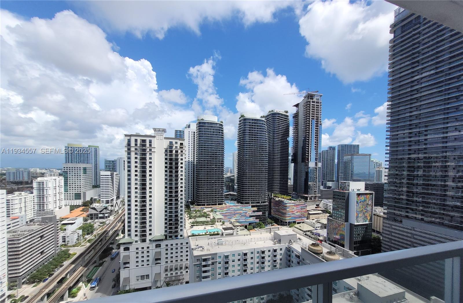 image Axis on Brickell North6