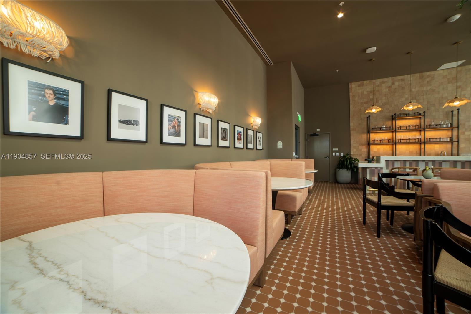 11 NE 6th #2013 Miami, FL 33132