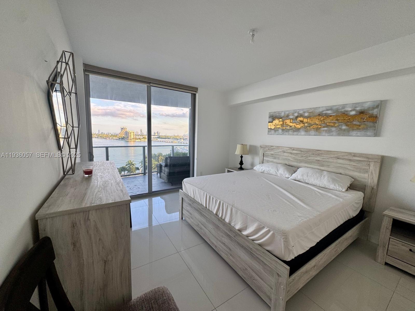 image Aria on the Bay8