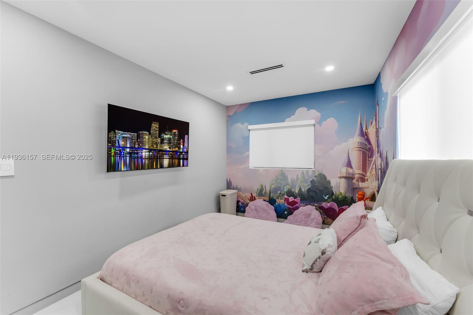 Undisclosed Address Miami, FL 33175