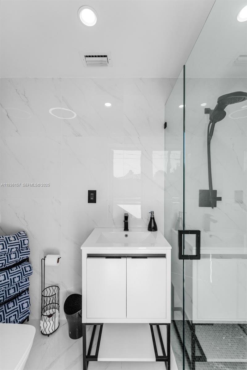 Undisclosed Address Miami, FL 33175