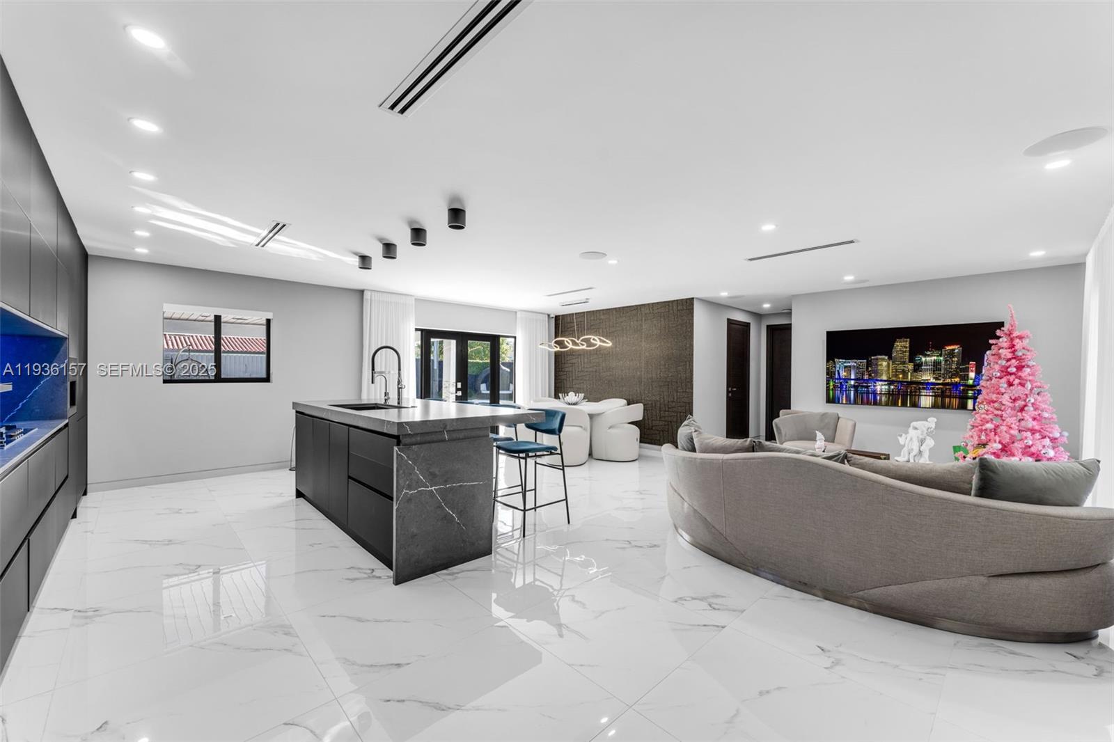 Undisclosed Address Miami, FL 33175