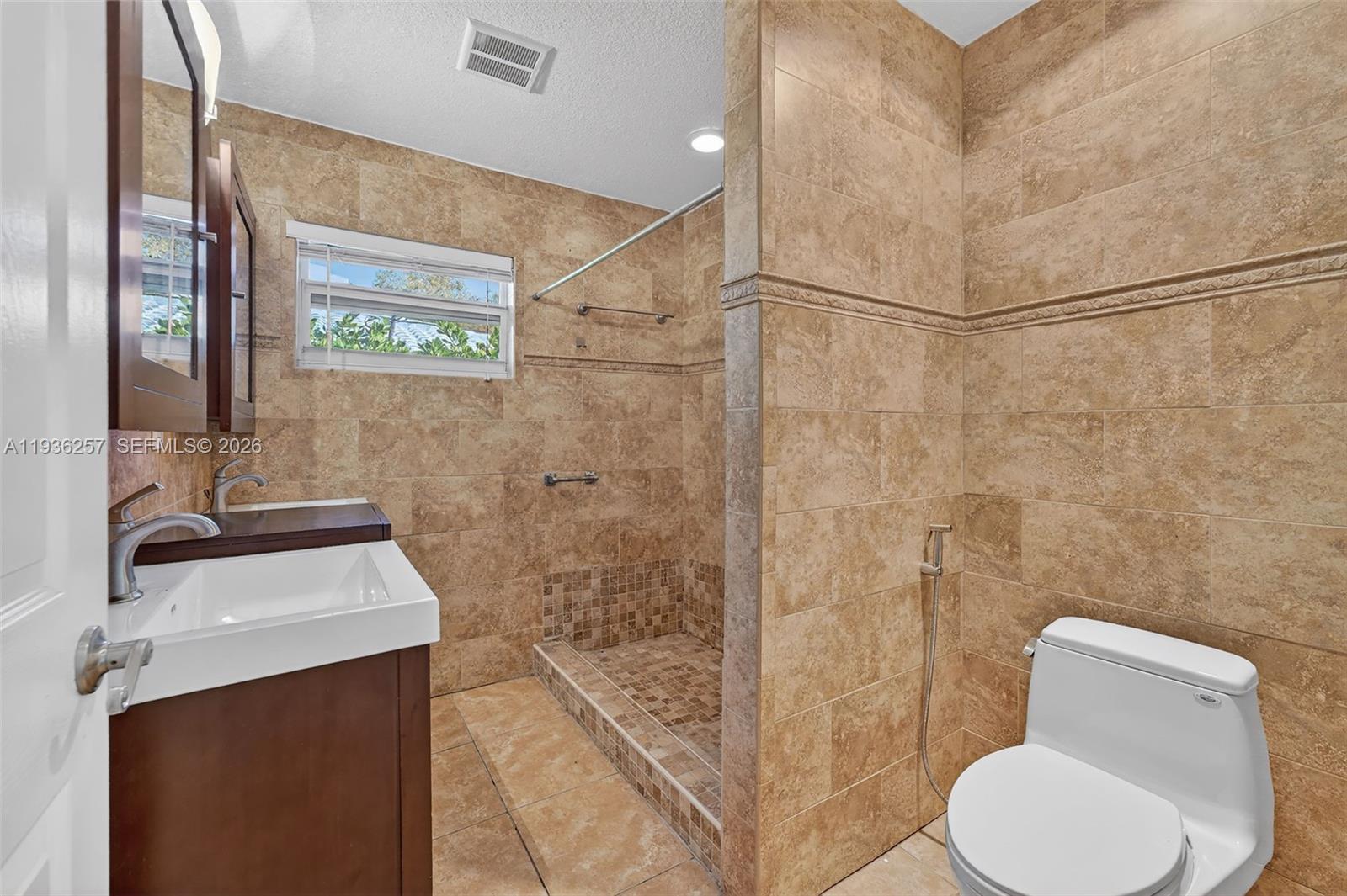 1538 Funston St Hollywood, FL 33020