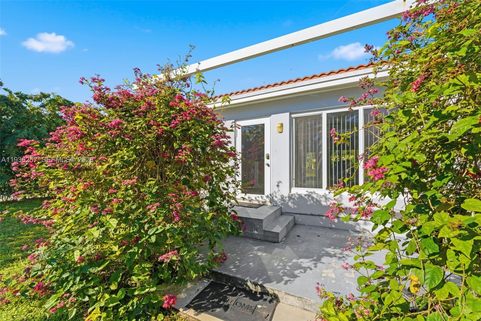 1538 Funston St Hollywood, FL 33020