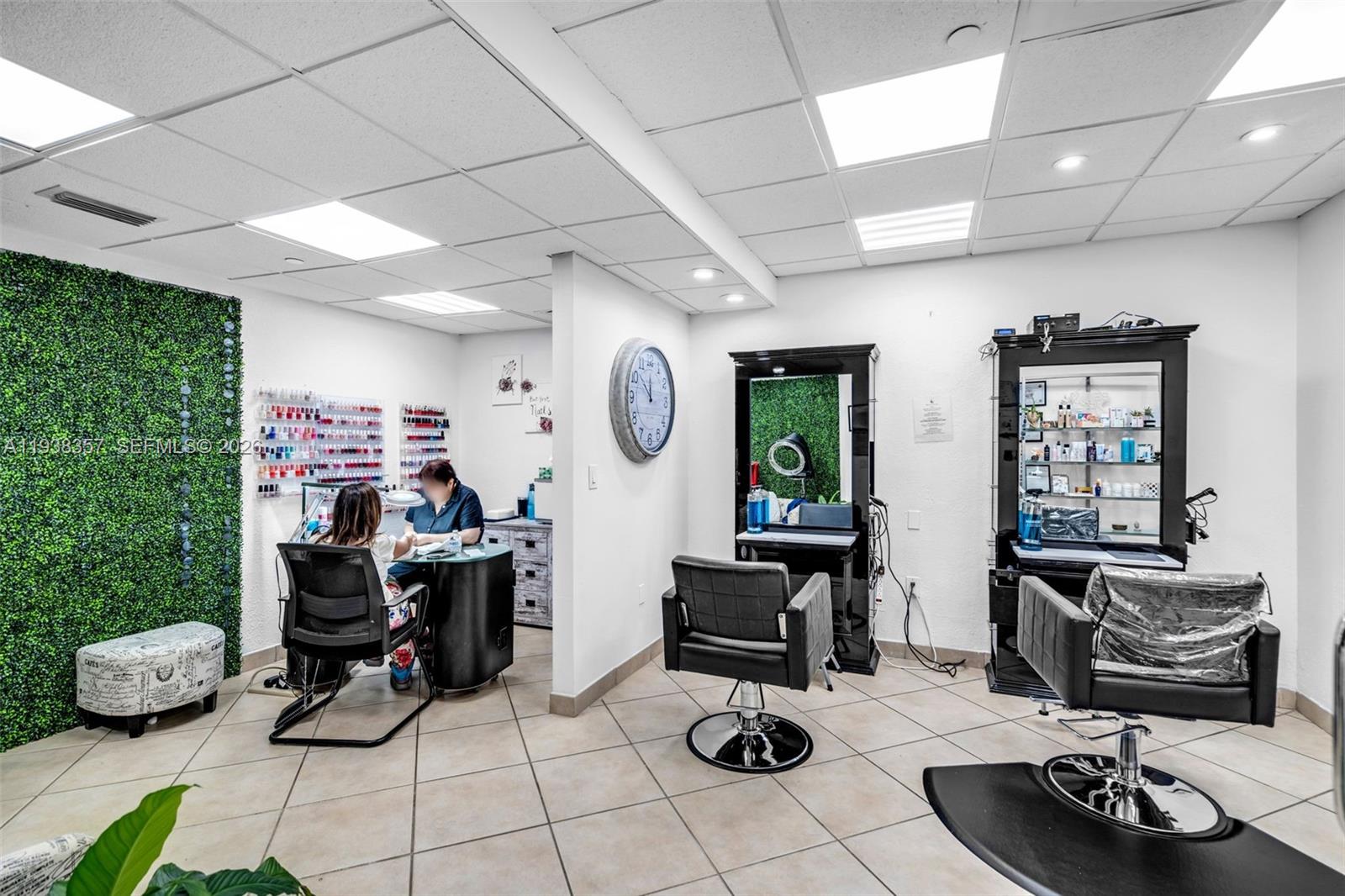 16485 Collins Ave #2235 Sunny Isles Beach, FL 33160