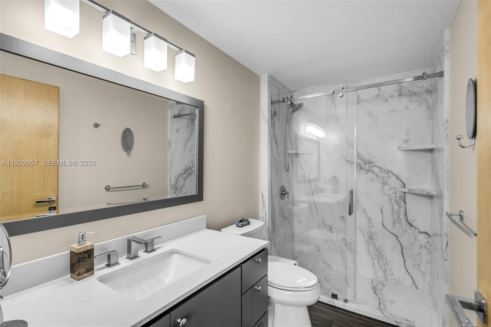 image 1500 Ocean Drive23