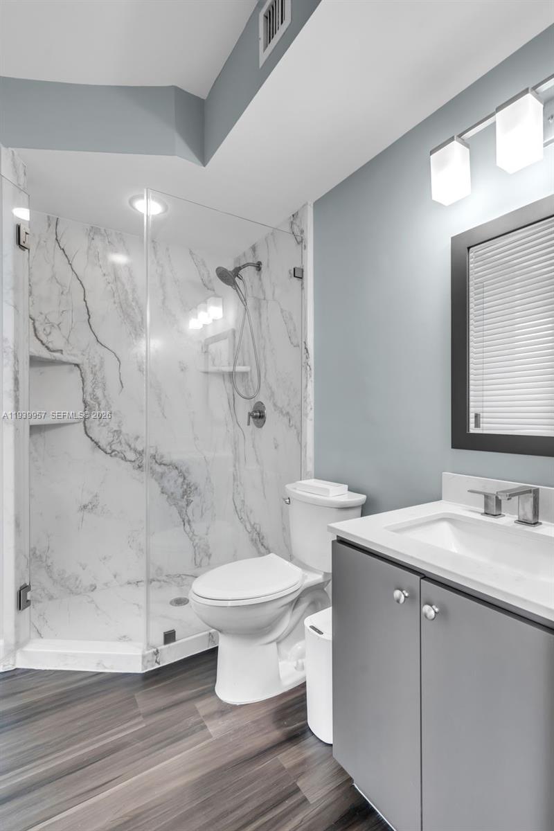 image 1500 Ocean Drive27