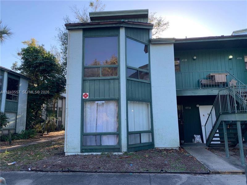 4318 Lakeway Dr #12-D Orlando, FL 32839