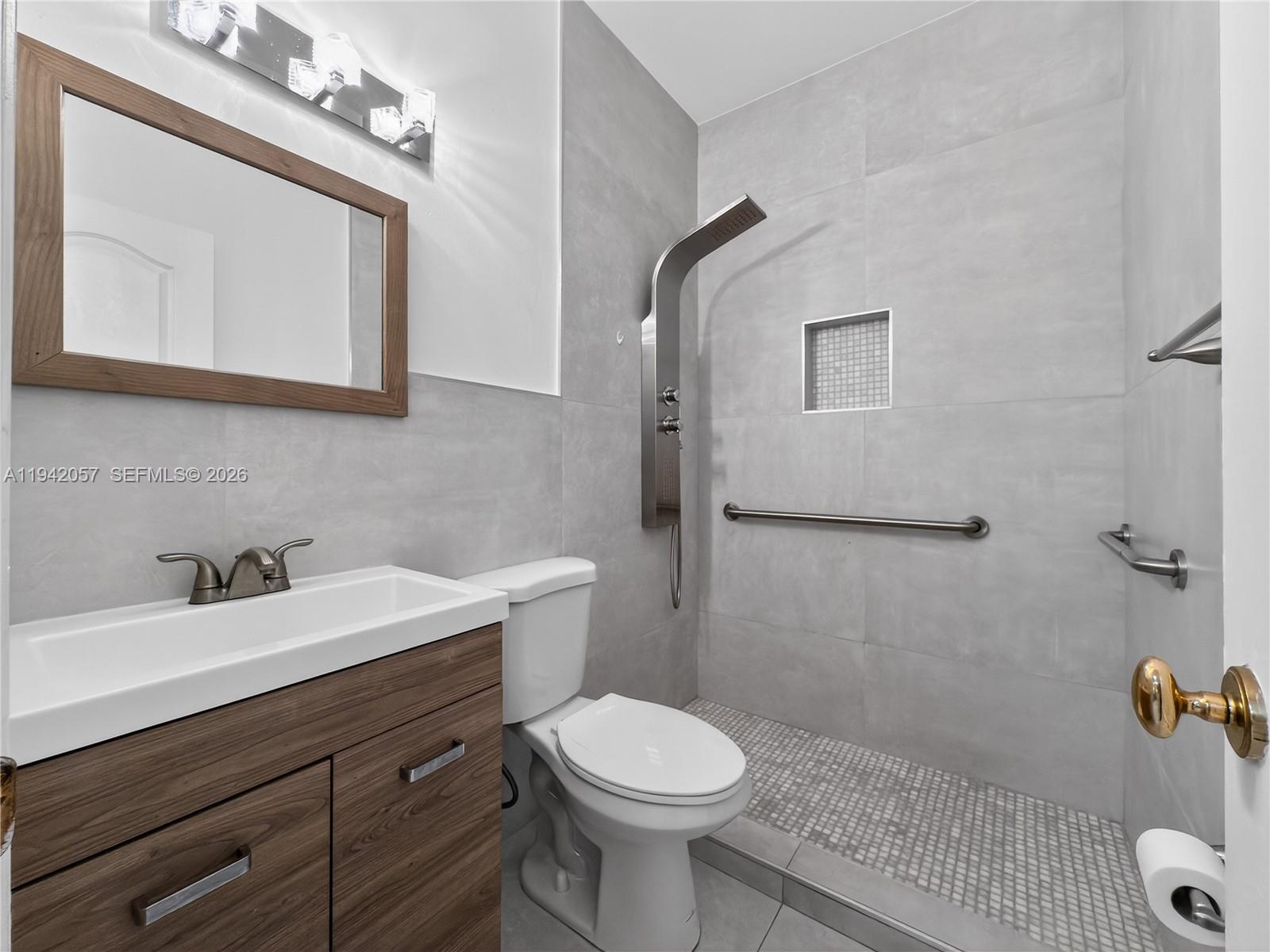 159 SW 25th Rd Miami, FL 33129