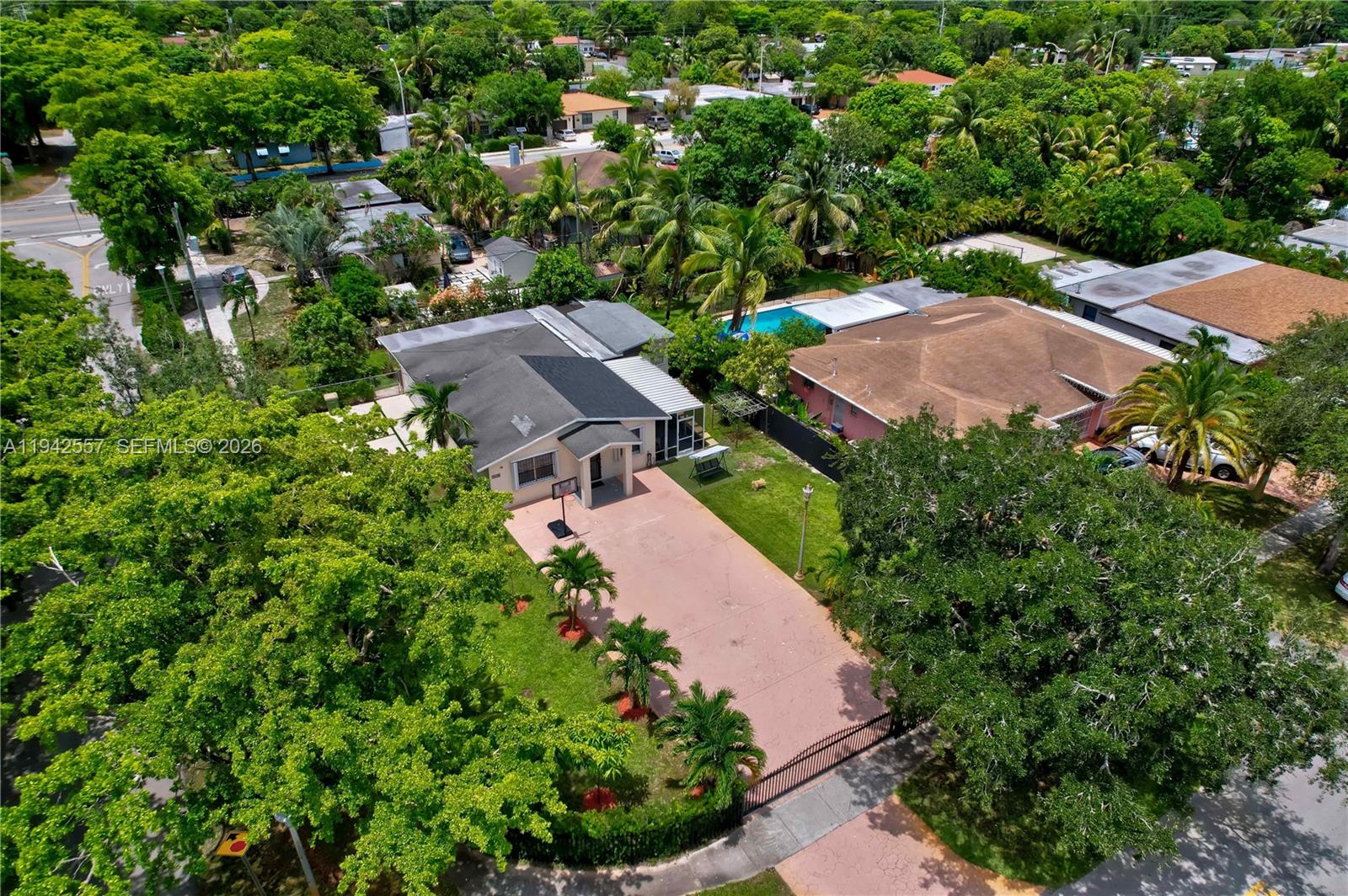 395 NW 124th St North Miami, FL 33168