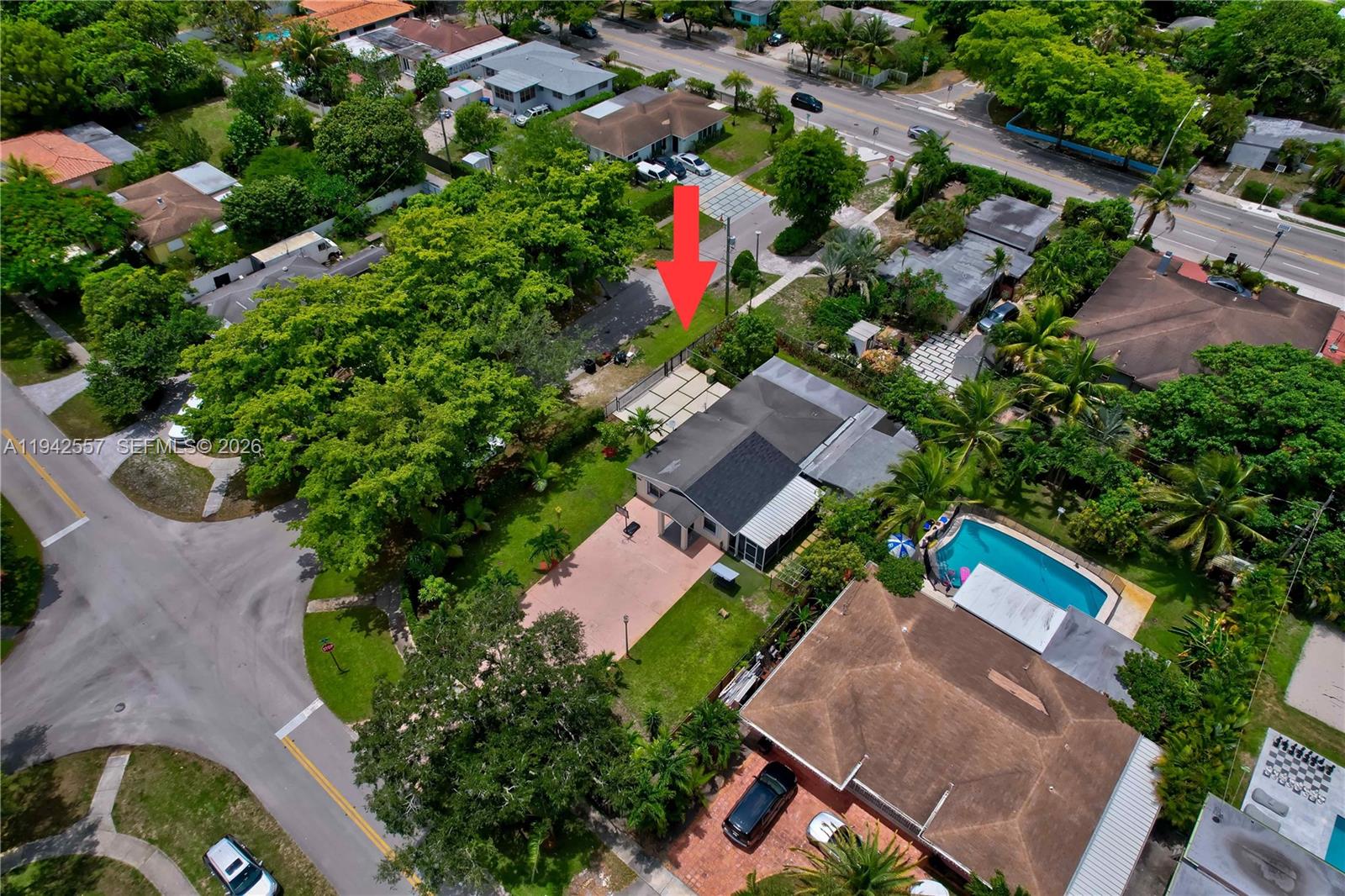 395 NW 124th St North Miami, FL 33168