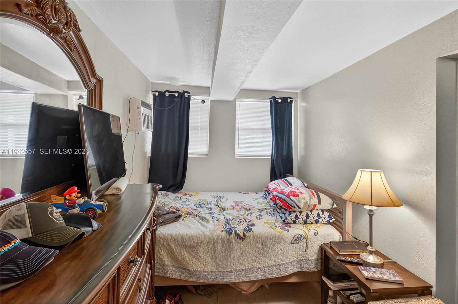 395 NW 124th St North Miami, FL 33168