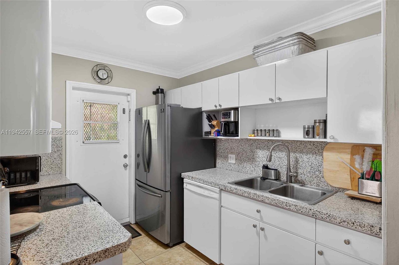 395 NW 124th St North Miami, FL 33168