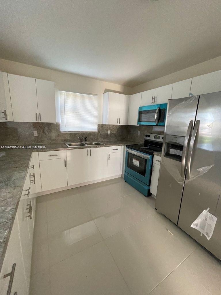 1530 NW 60th St Miami, FL 33142