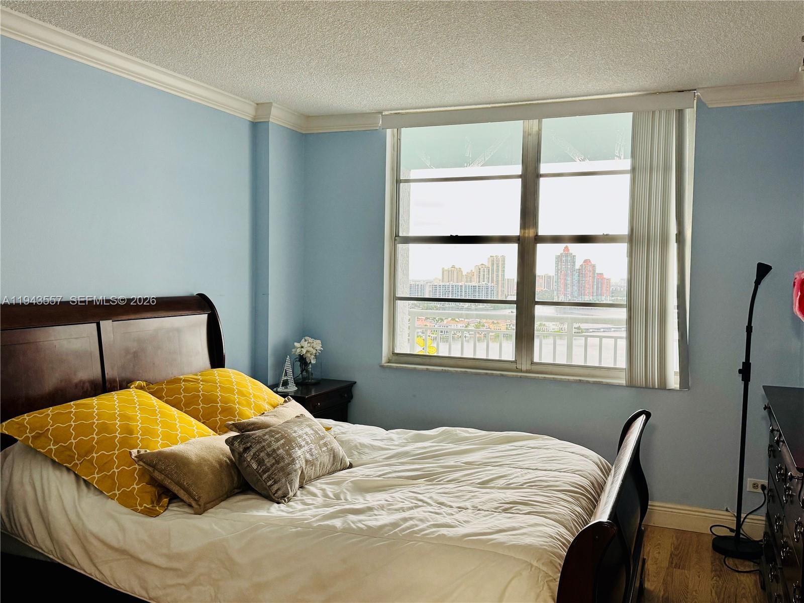 image Winston Towers 5009