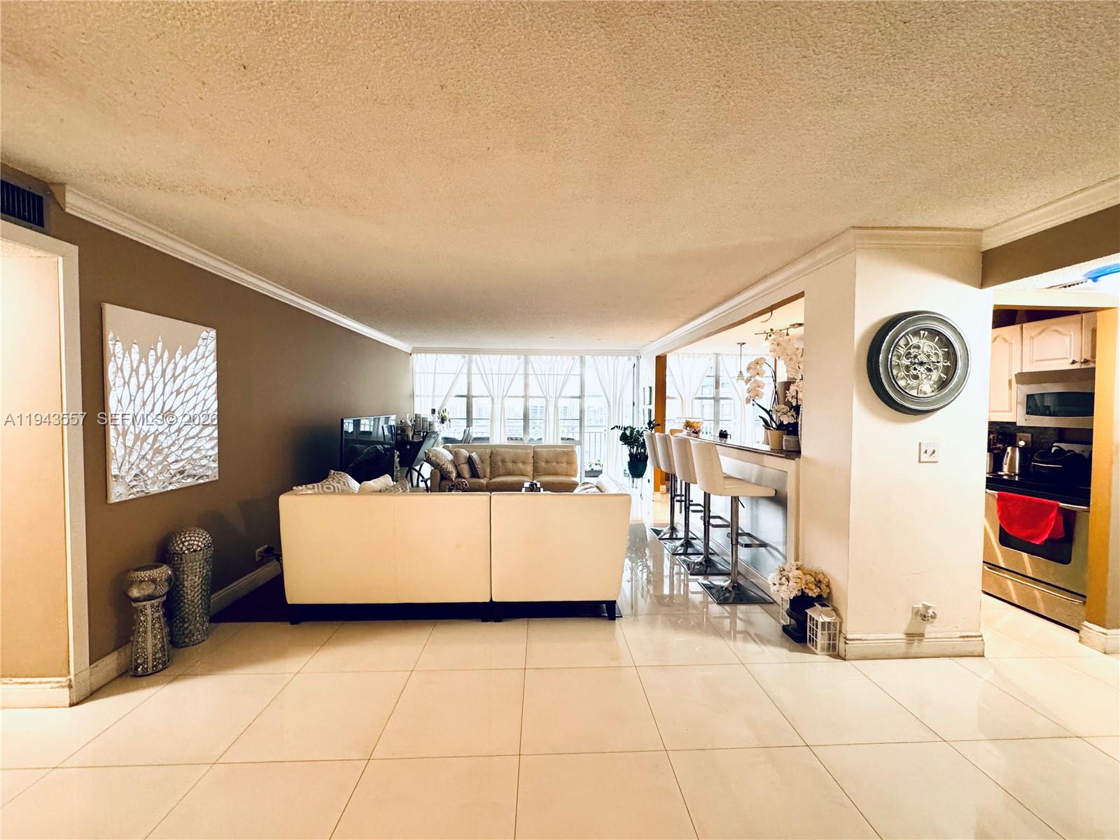 image Winston Towers 5006