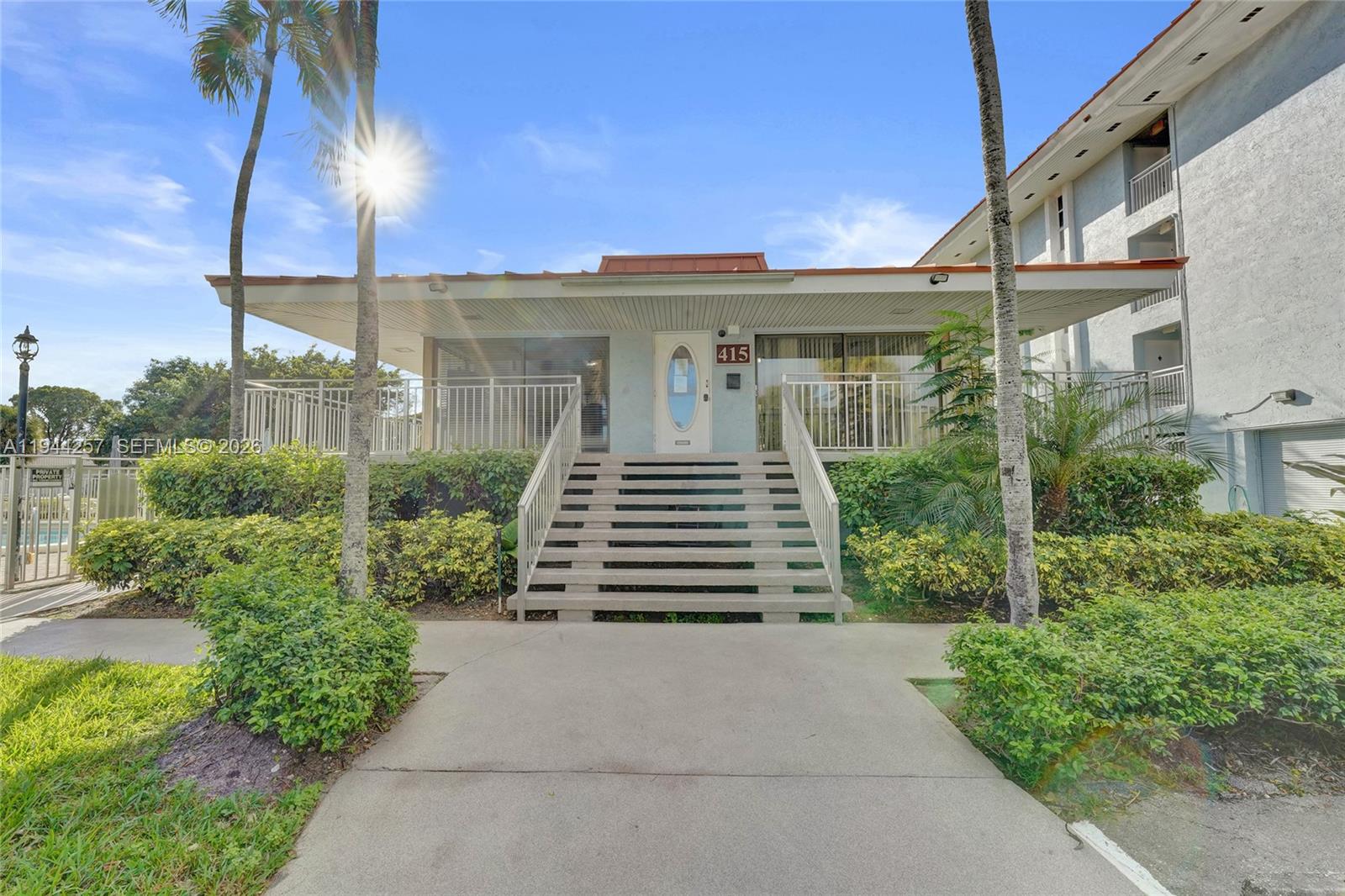 505 S Pine Is Rd #405B Plantation, FL 33324