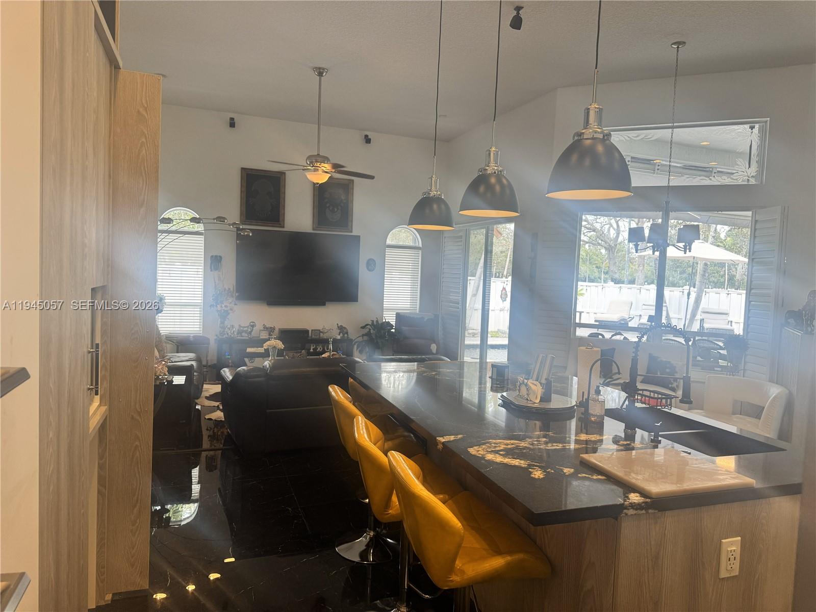 13707 NW 21st St Pembroke Pines, FL 33028