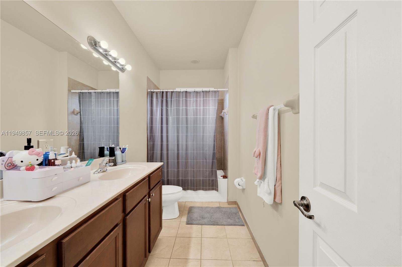 22746 SW 92nd Pl Cutler Bay, FL 33190