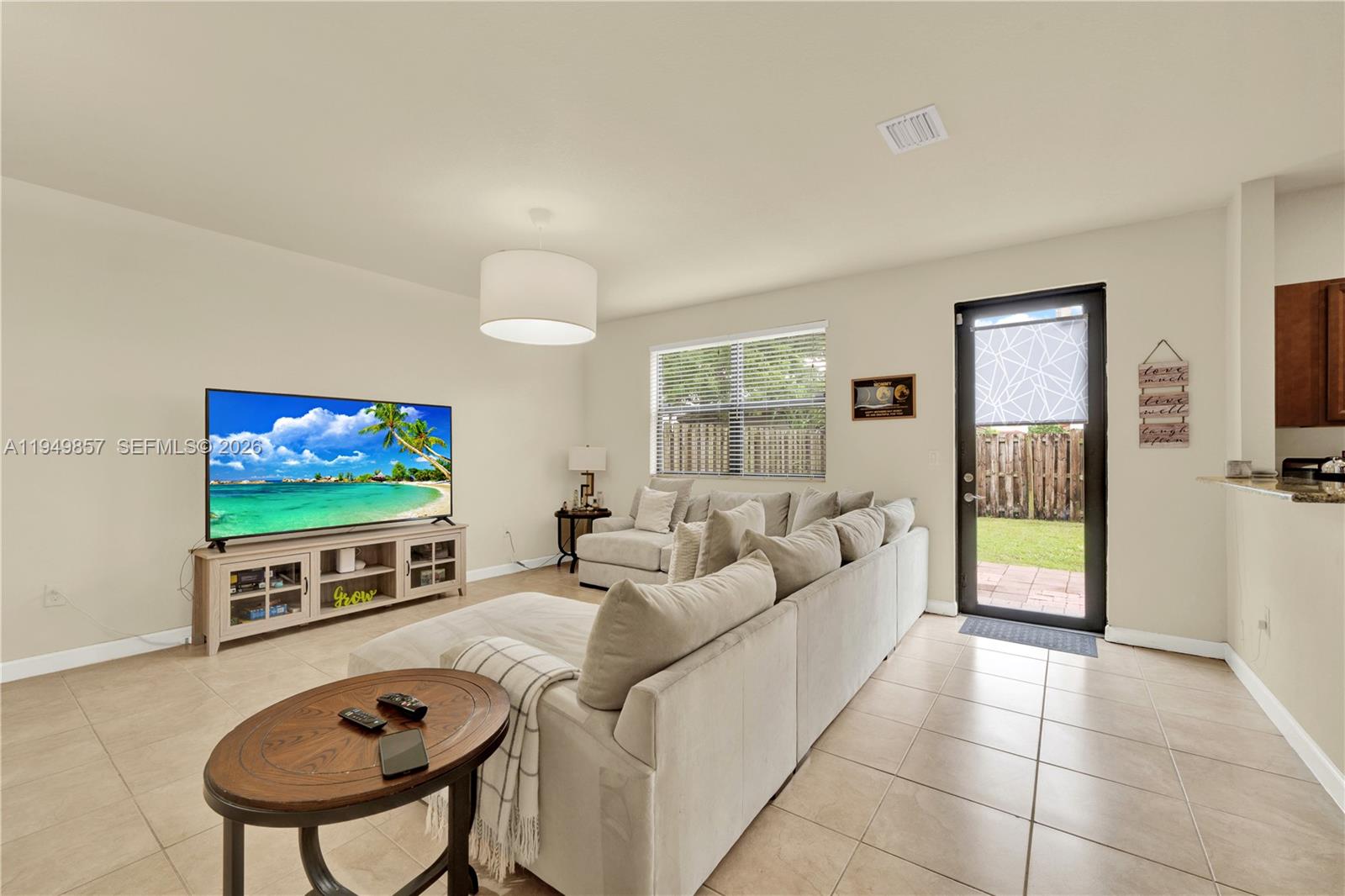 22746 SW 92nd Pl Cutler Bay, FL 33190