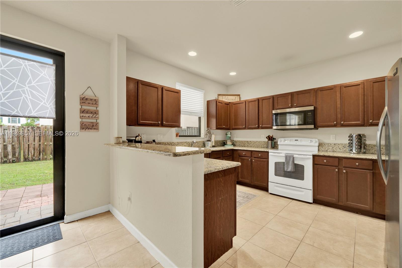 22746 SW 92nd Pl Cutler Bay, FL 33190