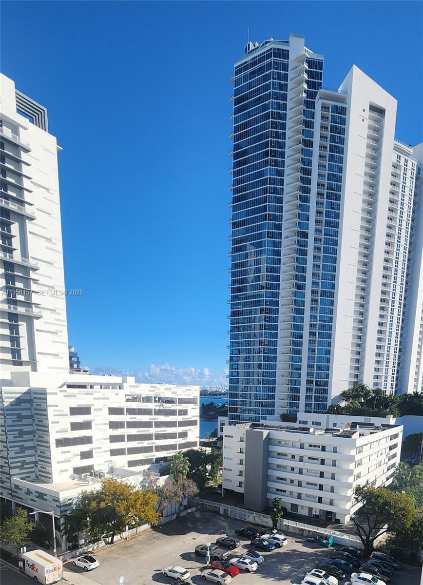 2200 NE 4th Ave #803 Miami, FL 33137