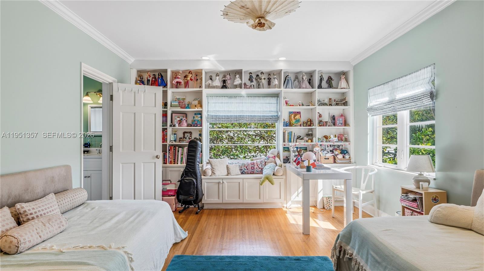 4805 Cherokee Ave Miami Beach, FL 33140