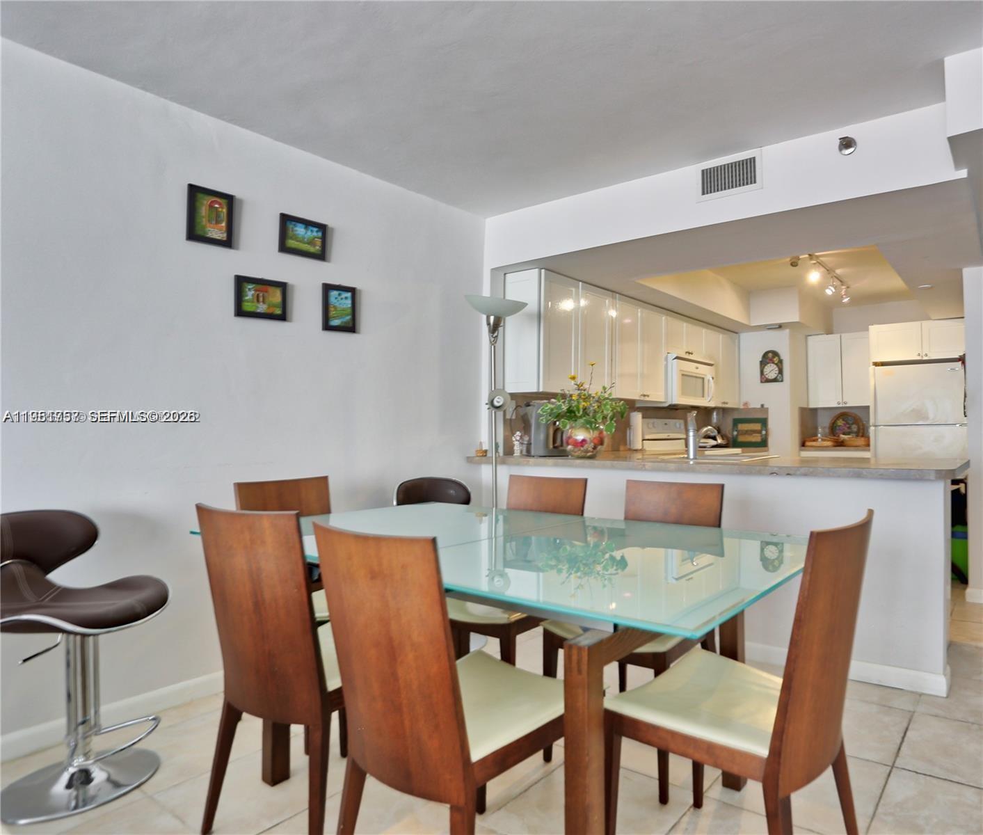 555 NE 15th St #10G Miami, FL 33132