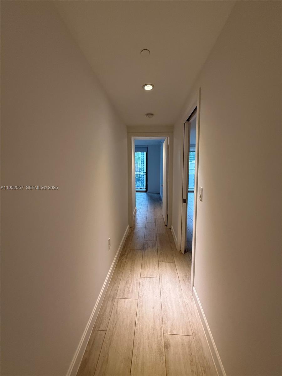 45 SW 9th St #1004 Miami, FL 33130