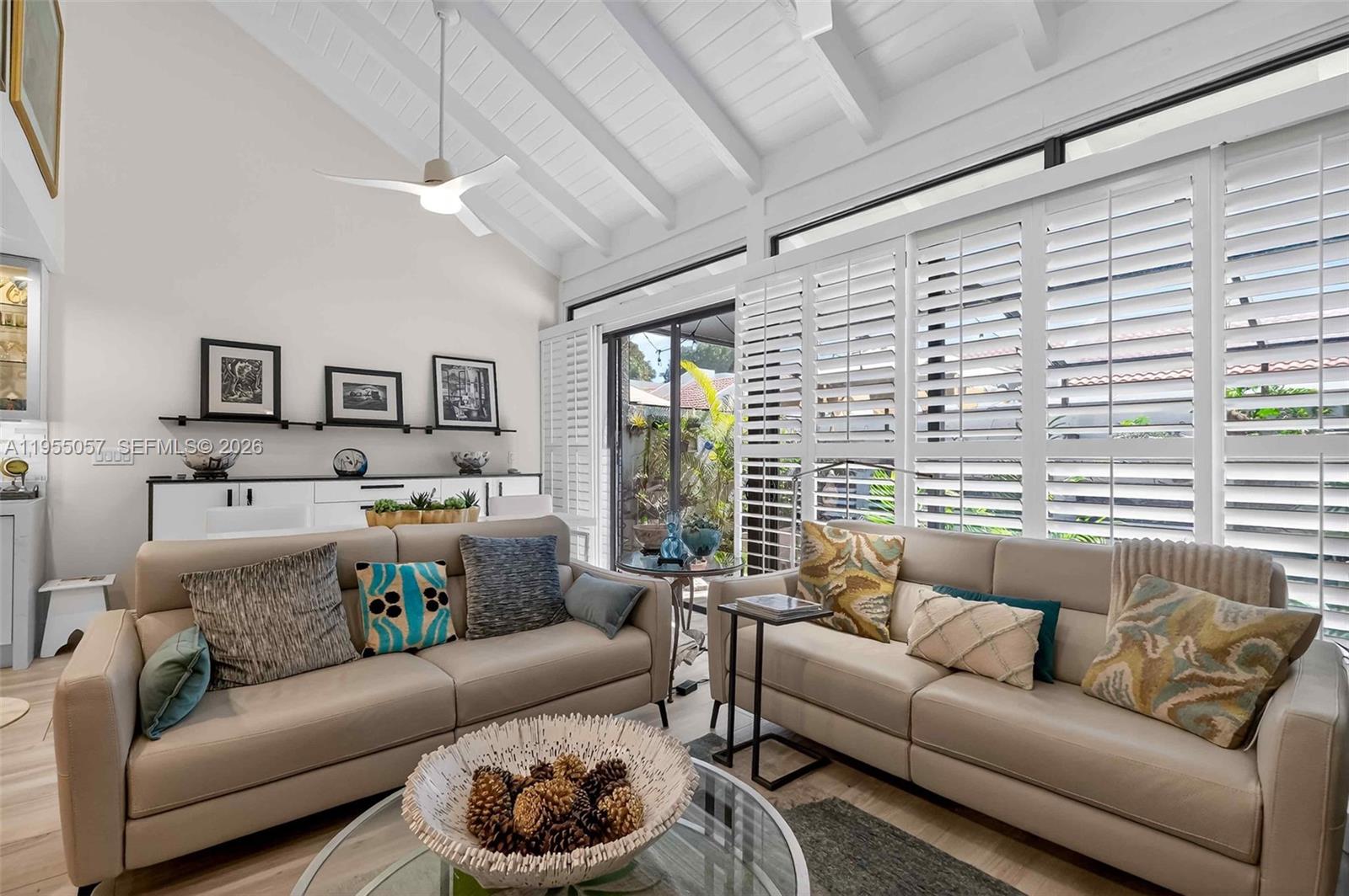 8144 SW 86th Ter Miami, FL 33143