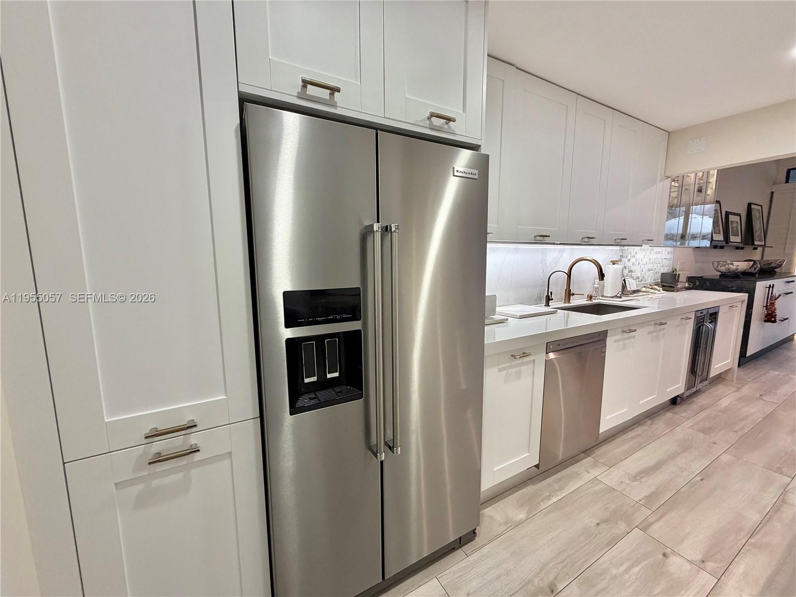 8144 SW 86th Ter Miami, FL 33143