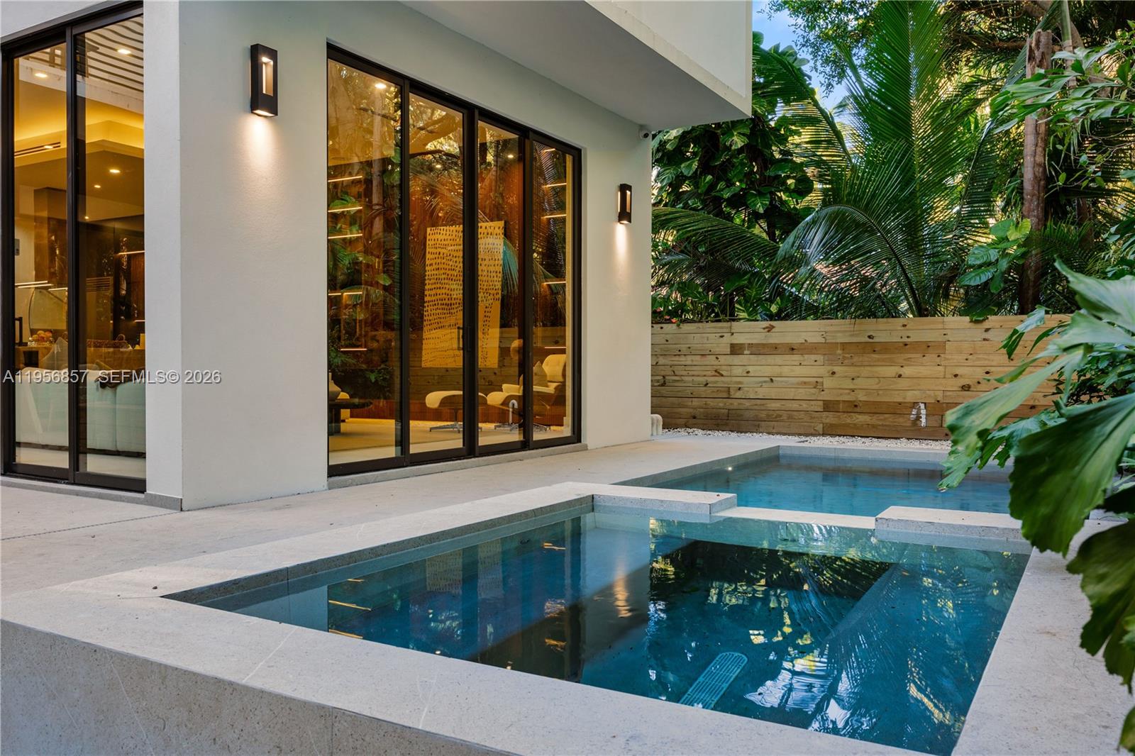 2805 Freeman St Miami, FL 33133