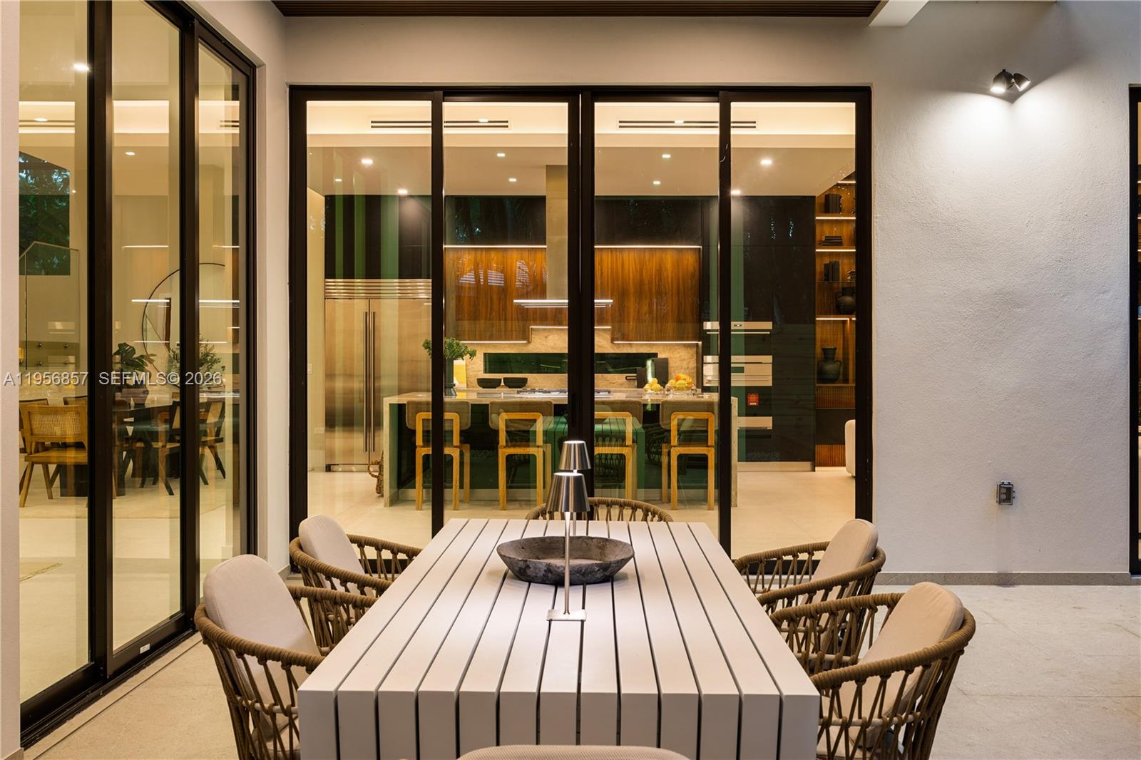 2805 Freeman St Miami, FL 33133