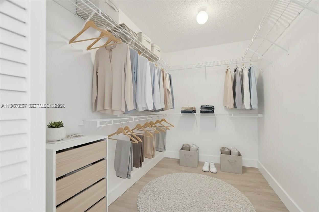 1378 SW 180th Ave Pembroke Pines, FL 33029