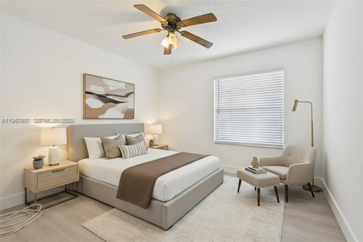 1378 SW 180th Ave Pembroke Pines, FL 33029