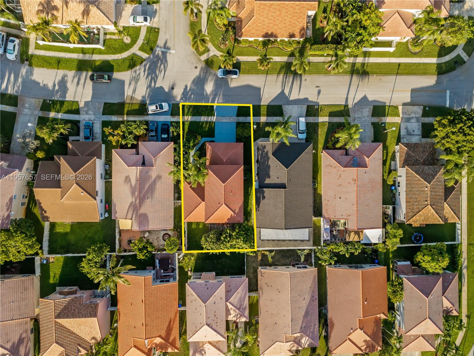 1378 SW 180th Ave Pembroke Pines, FL 33029