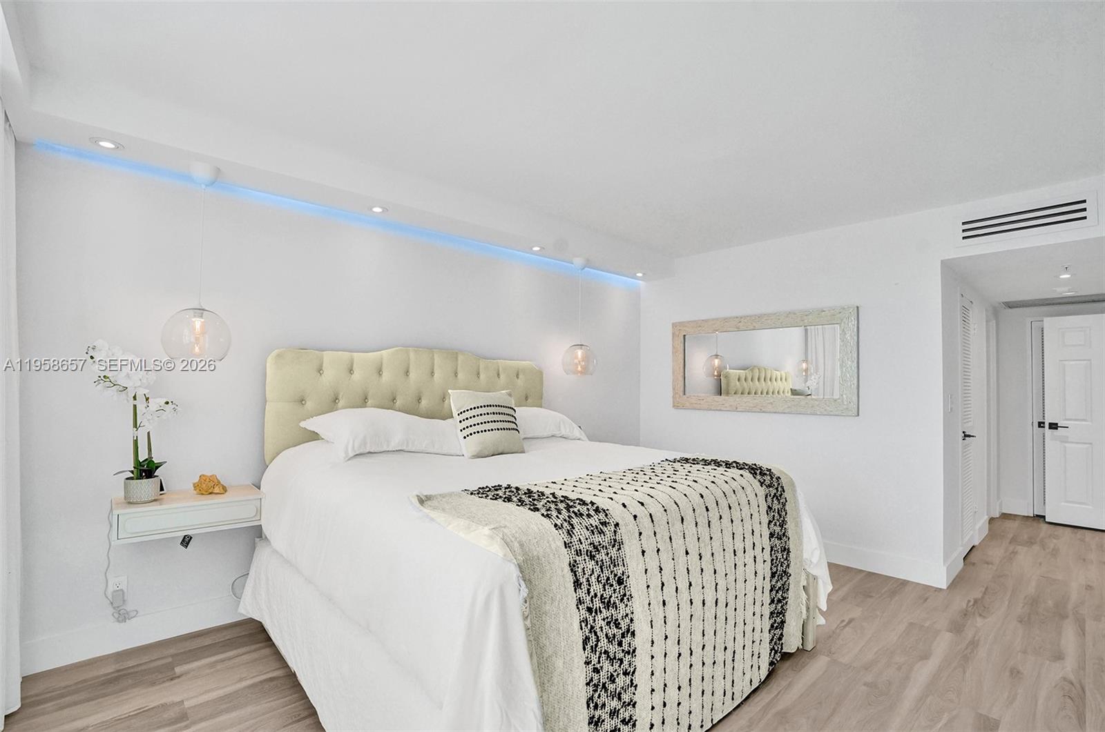 2501 S Ocean Dr #823 (Available April 1) Hollywood, FL 33019