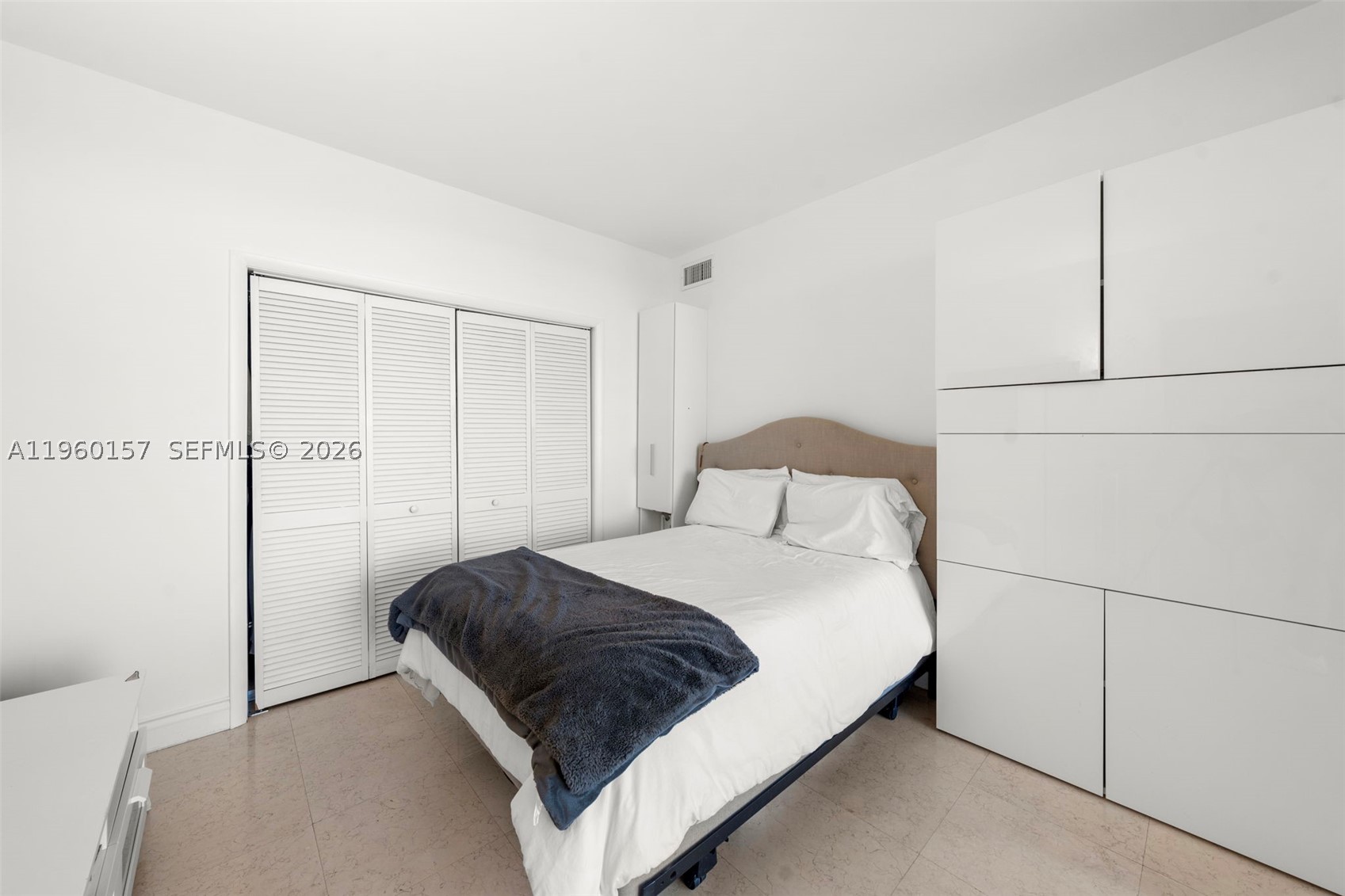 image Ocean Tower One37