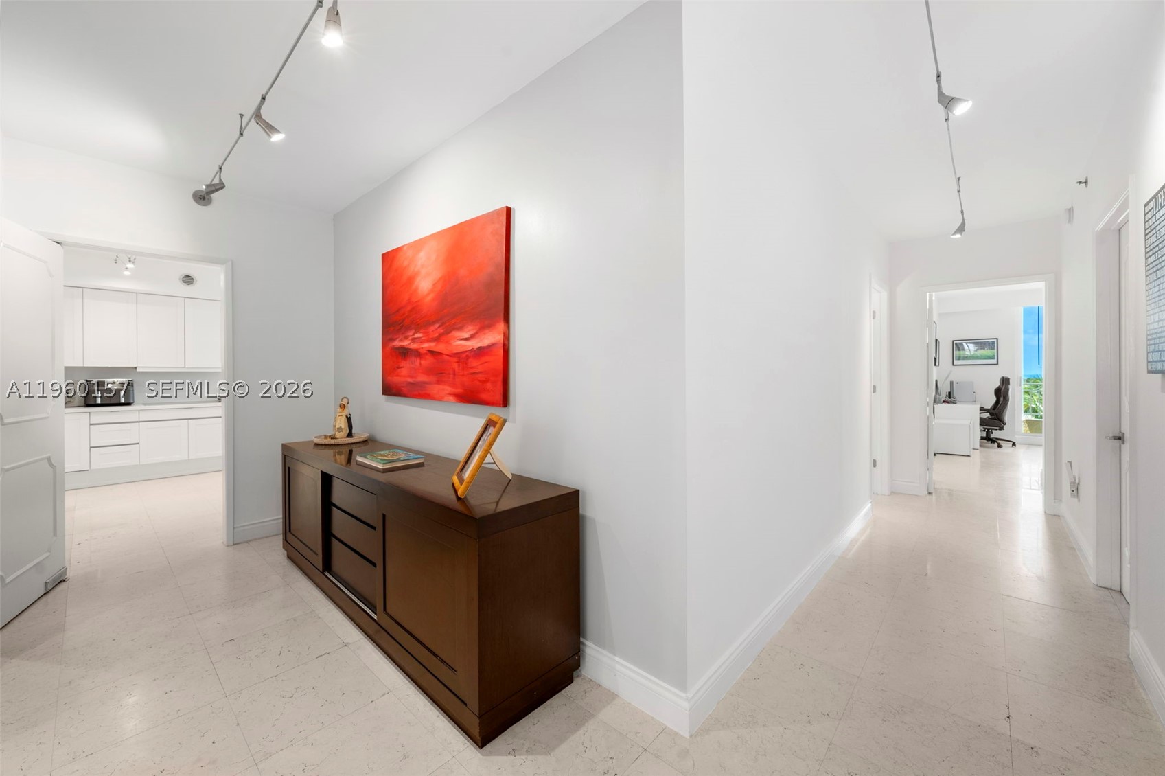 799 Crandon Blvd #605 Key Biscayne, FL 33149