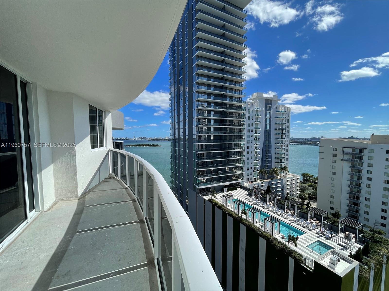 image 23 Biscayne Bay1