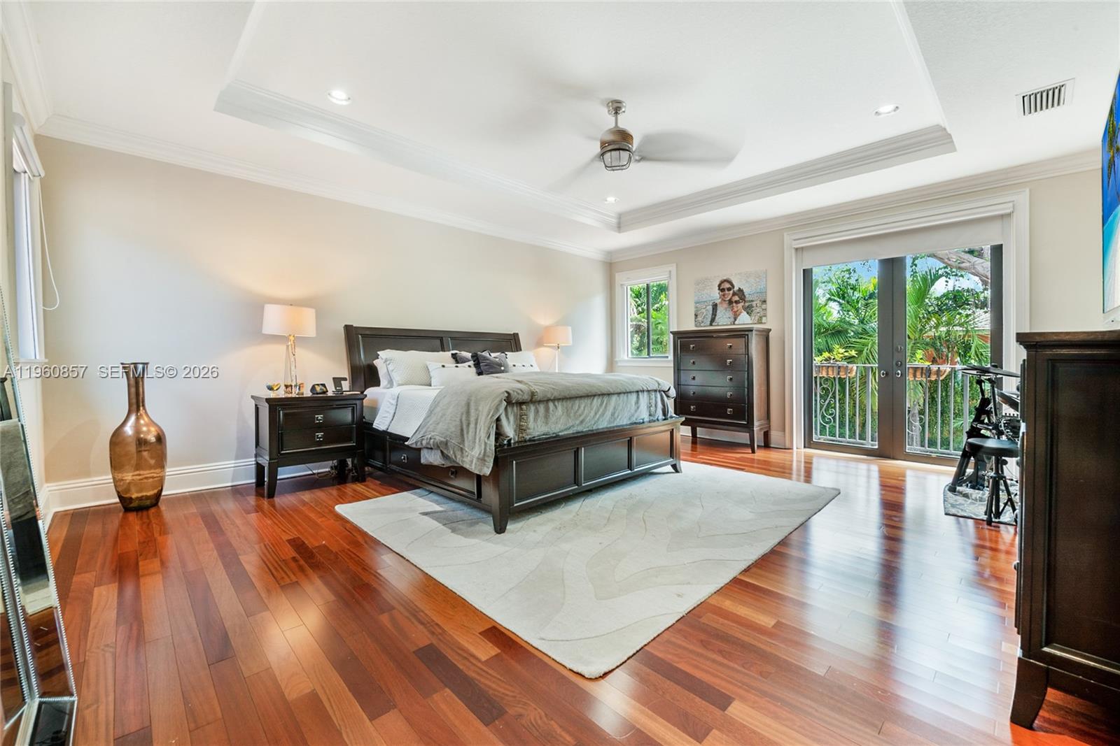 5621 SW 68th Ct Miami, FL 33143