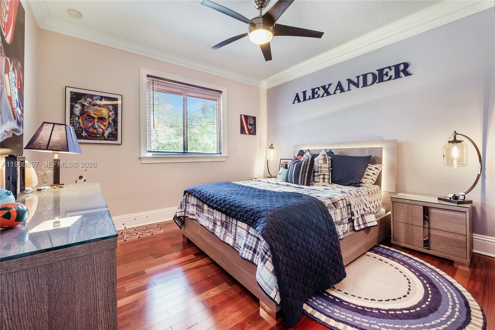 5621 SW 68th Ct Miami, FL 33143