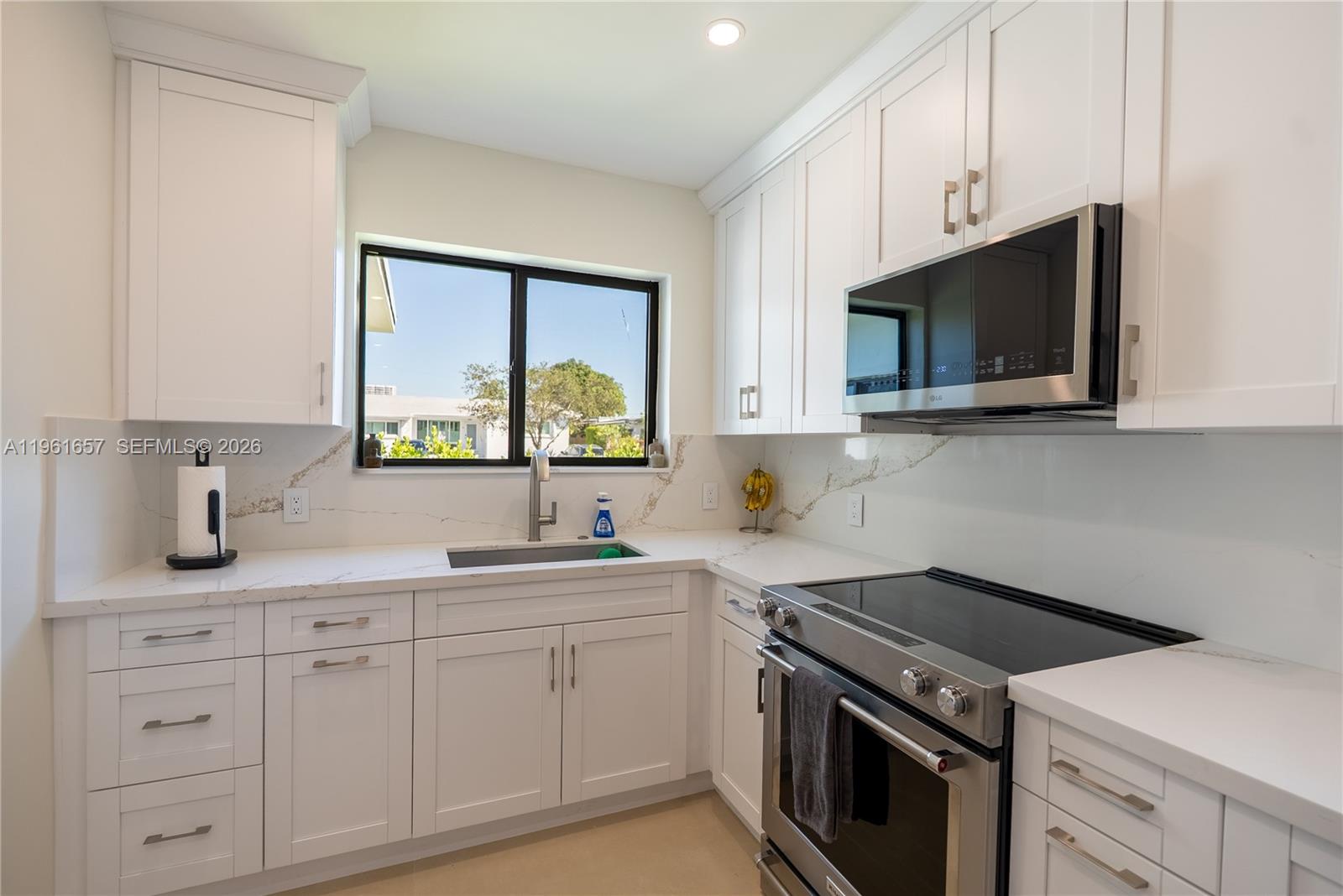 7548 Adventure Ave North Bay Village, FL 33141