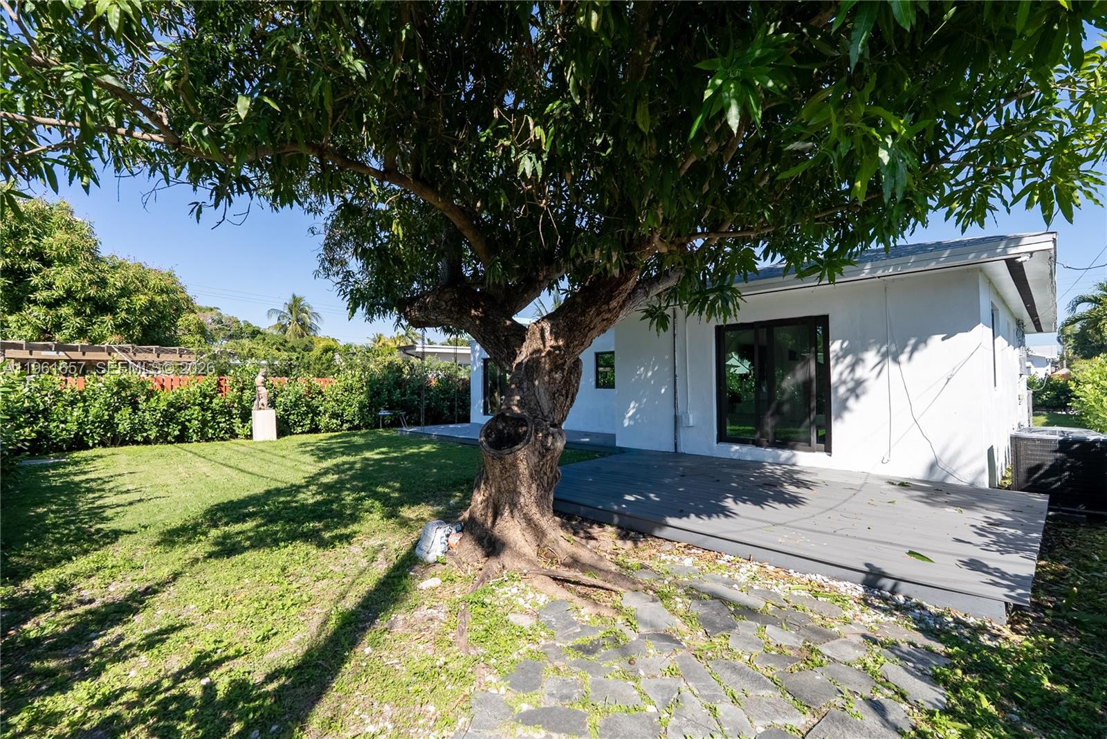 7548 Adventure Ave North Bay Village, FL 33141