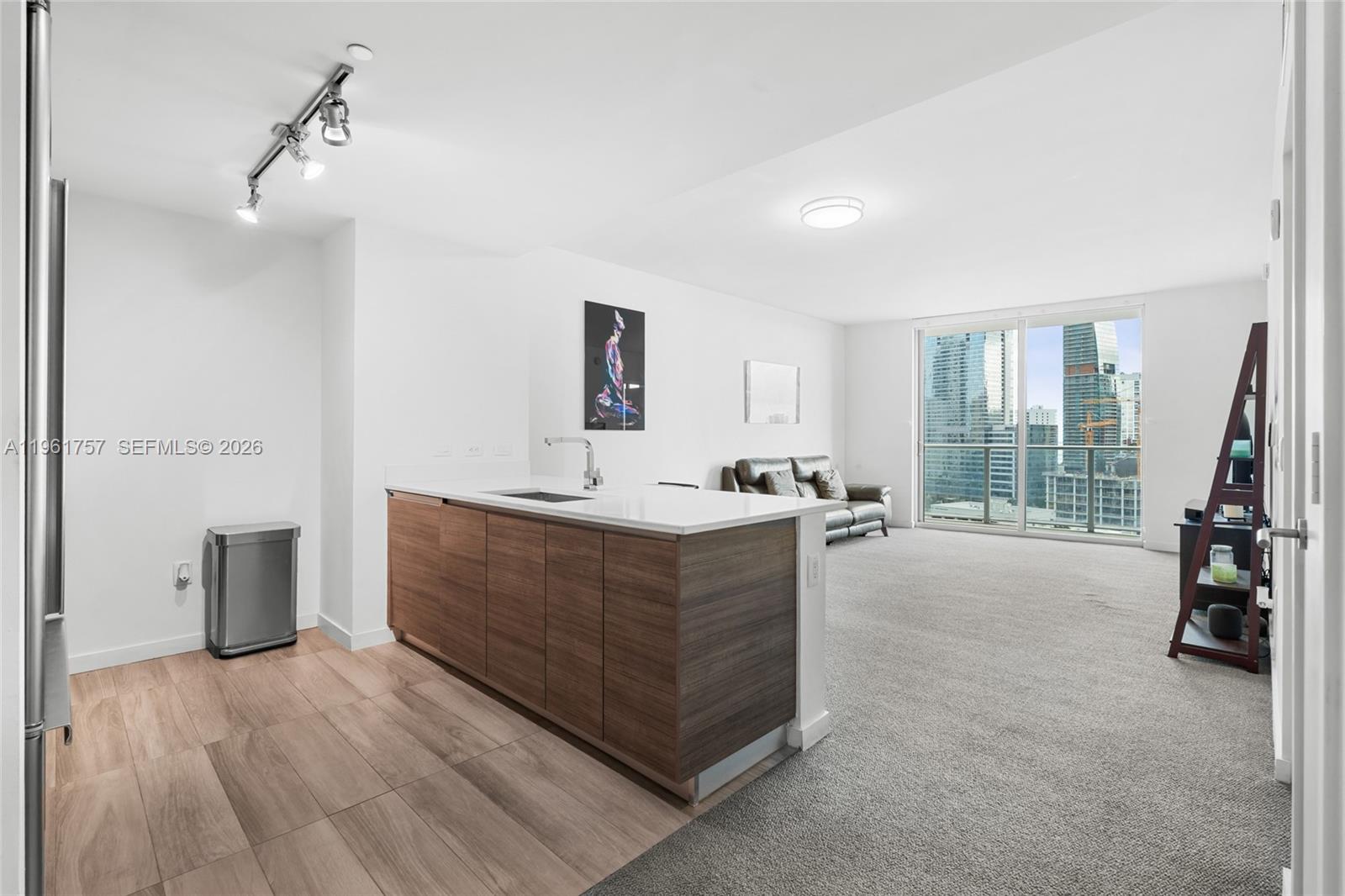 1100 S Miami Ave #1602 Miami, FL 33130