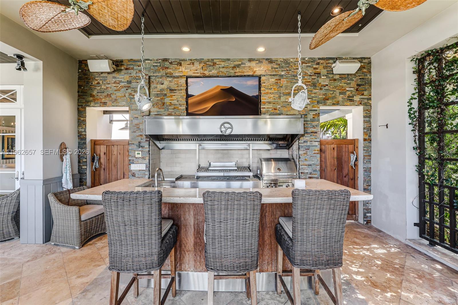 9320 Balada St Coral Gables, FL 33156