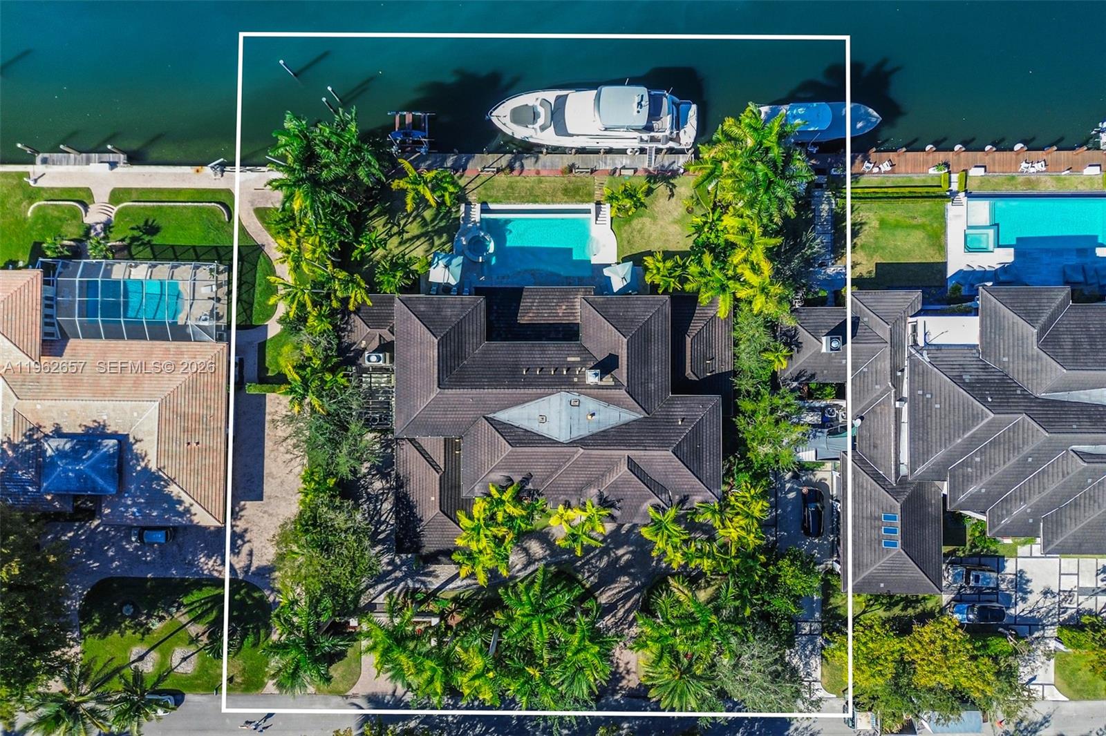 9320 Balada St Coral Gables, FL 33156