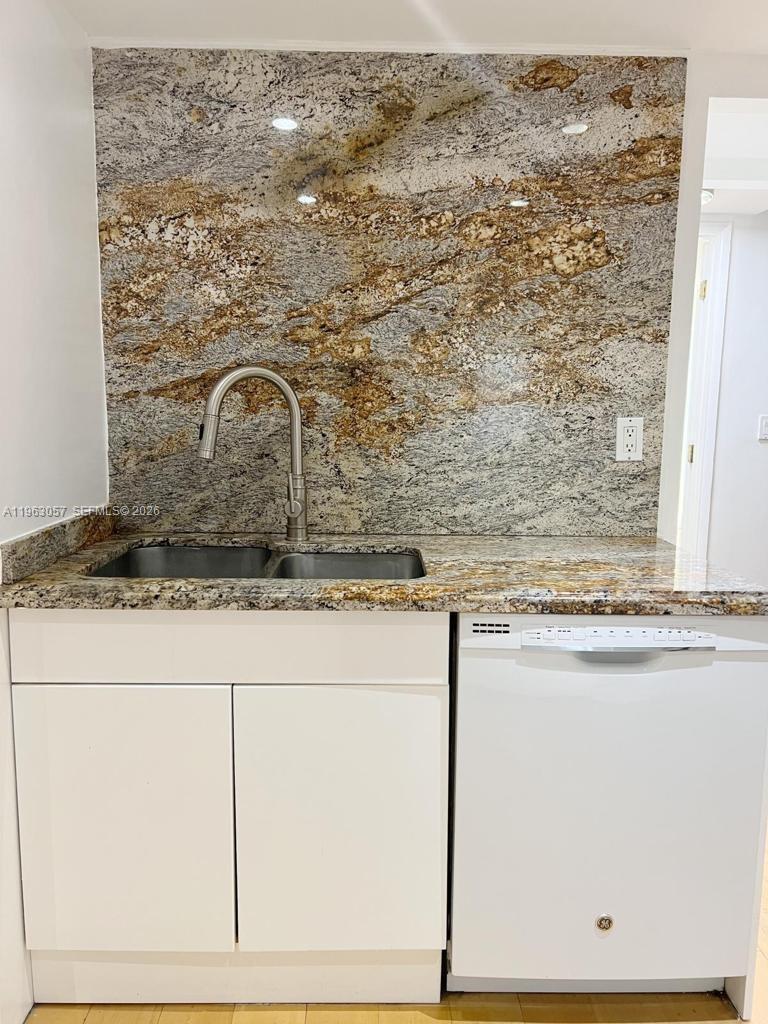 image Towers of Key Biscayne13