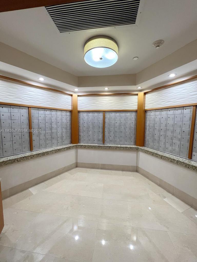 image Towers of Key Biscayne22